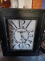 Mooie robuuste klok., Ophalen of Verzenden, Zo goed als nieuw, Wandklok