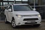 Mitsubishi Outlander 2.0 PHEV instyle+ Aut. Leder Led Dak Ca, Zwart, 4 cilinders, Wit, Vierwielaandrijving