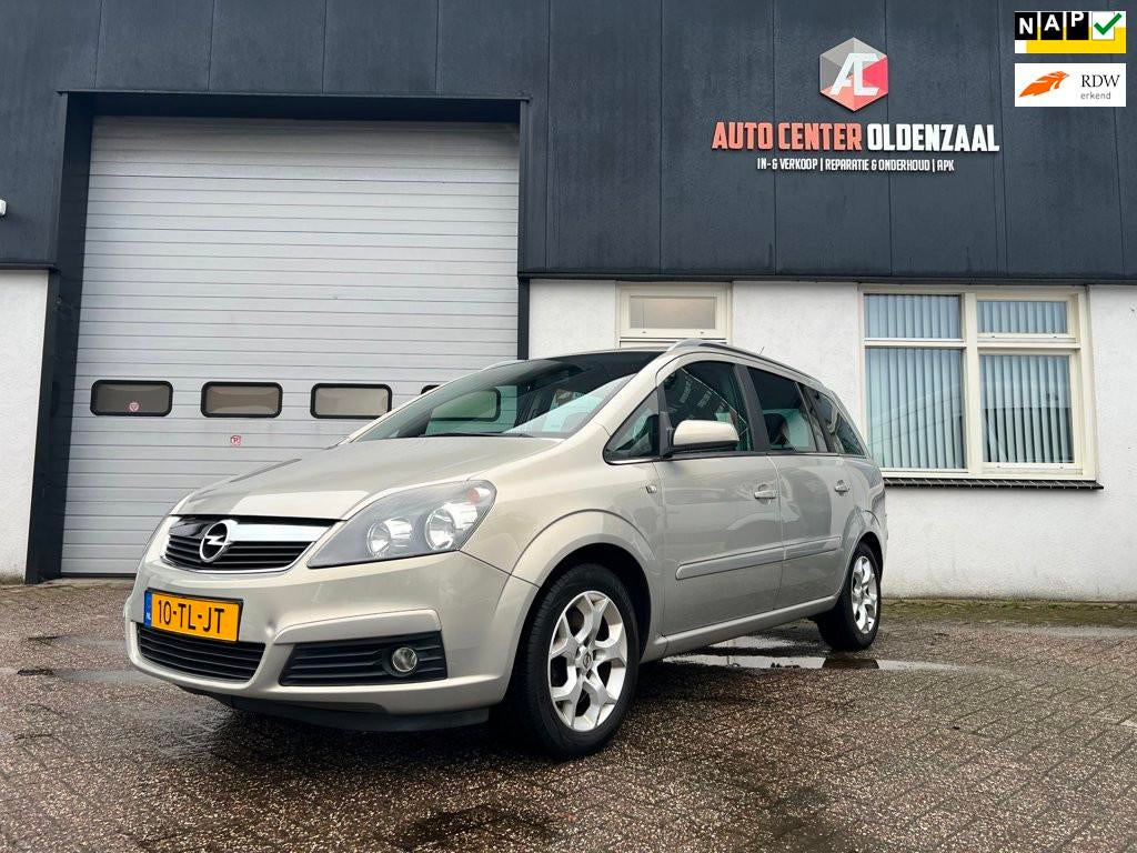 Opel Zafira 2.2 Cosmo|7P|Airco|Automaat, Auto's, Opel, Gebruikt, 4 cilinders, 7 stoelen, Origineel Nederlands