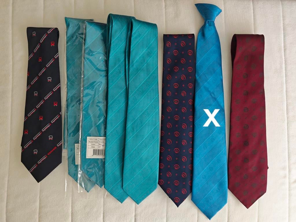 Stropdas verzameling Openbaar Vervoer (bus) te koop, Ophalen of Verzenden