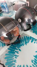 2x helmen Z.g.a.n maat L, M, Ophalen of Verzenden