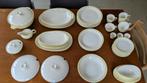 Petrus Regout & Co Servies - Pastel geel, Antiek en Kunst, Ophalen