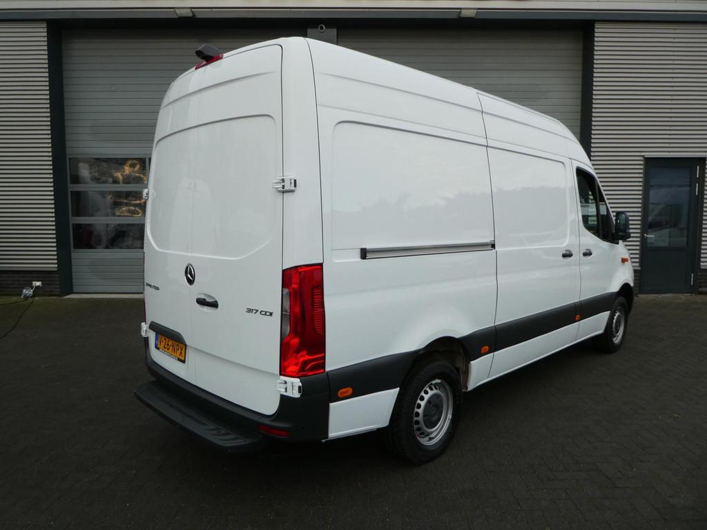 Mercedes-Benz SPRINTER 317 CDI L2H2 automaat airco camera na, Automaat, Achterwielaandrijving, Gebruikt, Euro 6