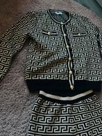 Stijlvolle tweedelige set met geometrisch patroon, Kleding | Dames, Ophalen of Verzenden, Zo goed als nieuw, Maat 38/40 (M), Zwart