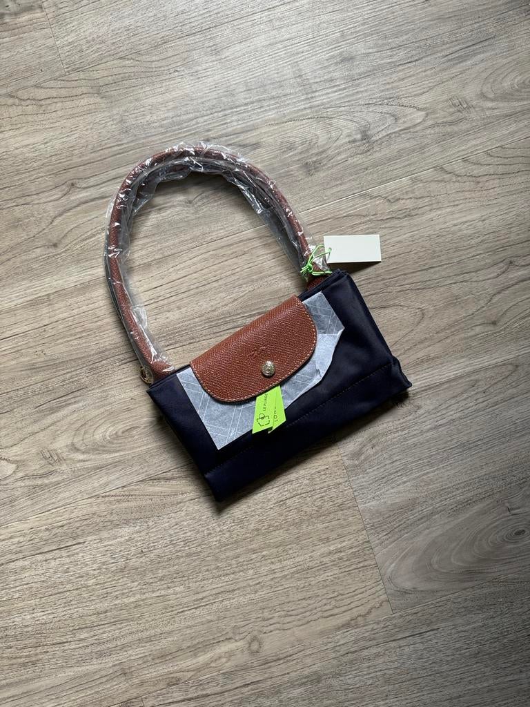Gloednieuwe donkerblauwe Longchamp tas maat L, Sieraden, Tassen en Uiterlijk, Tassen | Damestassen, Ophalen of Verzenden, Nieuw