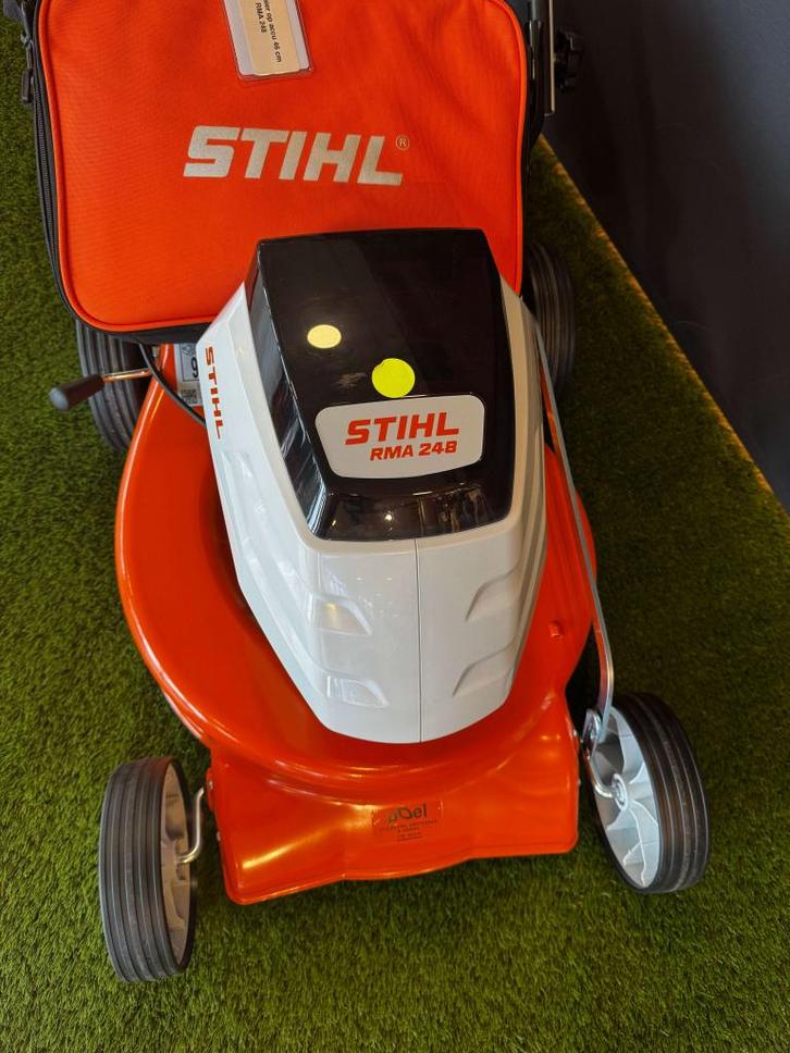 EX DEMO STIHL RMA 248 met 1 jaar garantie!, Tuin en Terras, Grasmaaiers, Nieuw, Accu-grasmaaier, 40 t/m 49 cm, Cirkelmaaier, Ophalen