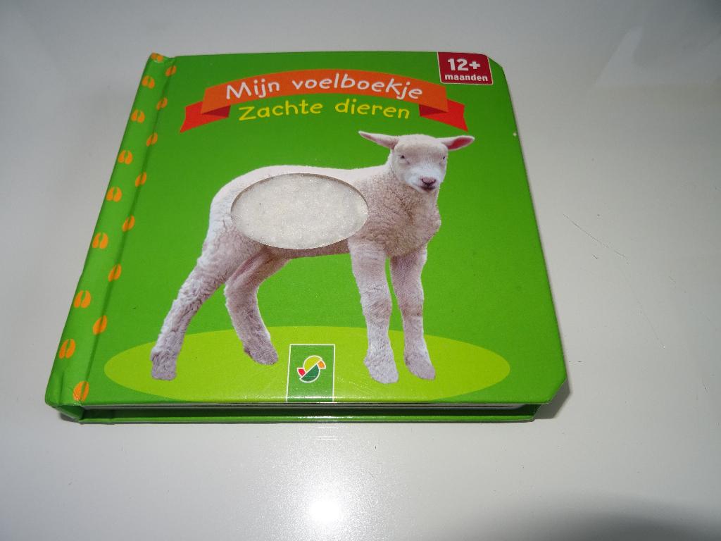 BABY - VOELBOEKJE met dieren, Ophalen, Zo goed als nieuw