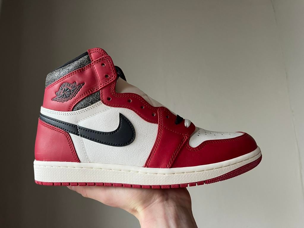 Air Jordan 1 Retro High OG Chicago Lost and Found US10/EU44, Kleding | Heren, Schoenen, Ophalen of Verzenden, Nieuw, Overige kleuren