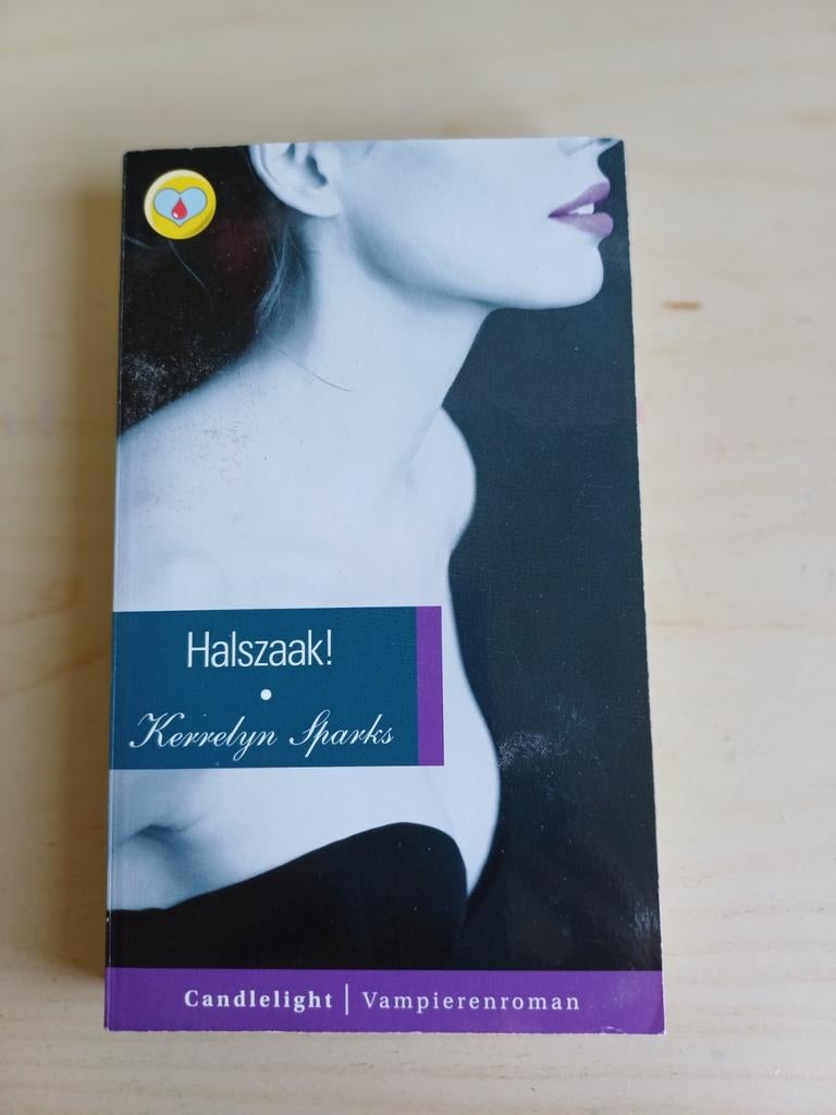 Halszaak! - Kerrelyn Sparks (Candlelight Vampierenroman), Boeken, Ophalen of Verzenden, Zo goed als nieuw, Kerrelyn Sparks, Nederland