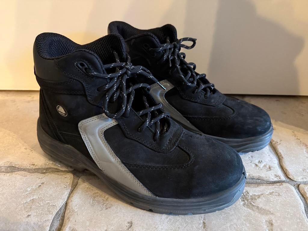 Veiligheidsschoenen, Zwart, Ophalen of Verzenden, Zo goed als nieuw, Werkschoenen