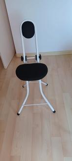 Wenko strijk en stahulp kruk, Ophalen, In hoogte verstelbaar, Zo goed als nieuw, IJzer