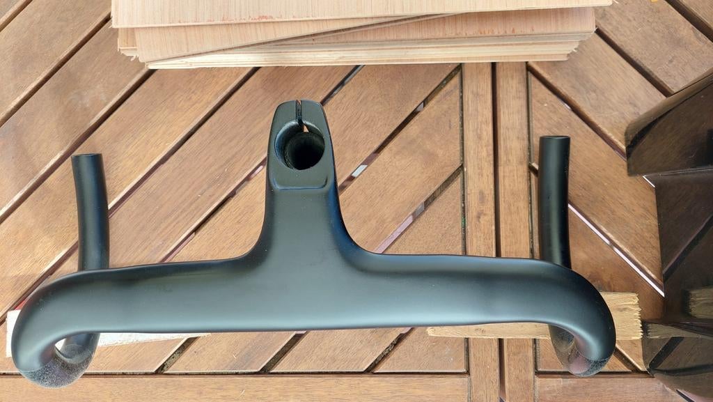 Nieuwe carbon cockpit 360x80, Ophalen, Nieuw