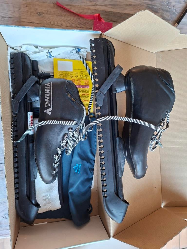 Viking noren schaatsen - Maat 38, Sport en Fitness, Schaatsen, Ophalen of Verzenden, Zo goed als nieuw, Noren, Viking