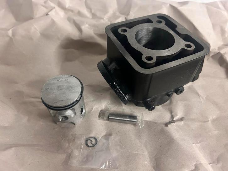 Yamaha DT80 LC2 LC1 53V Cilinder - Perfecte Vervanging!, Fietsen en Brommers, Brommeronderdelen | Algemeen, Zo goed als nieuw