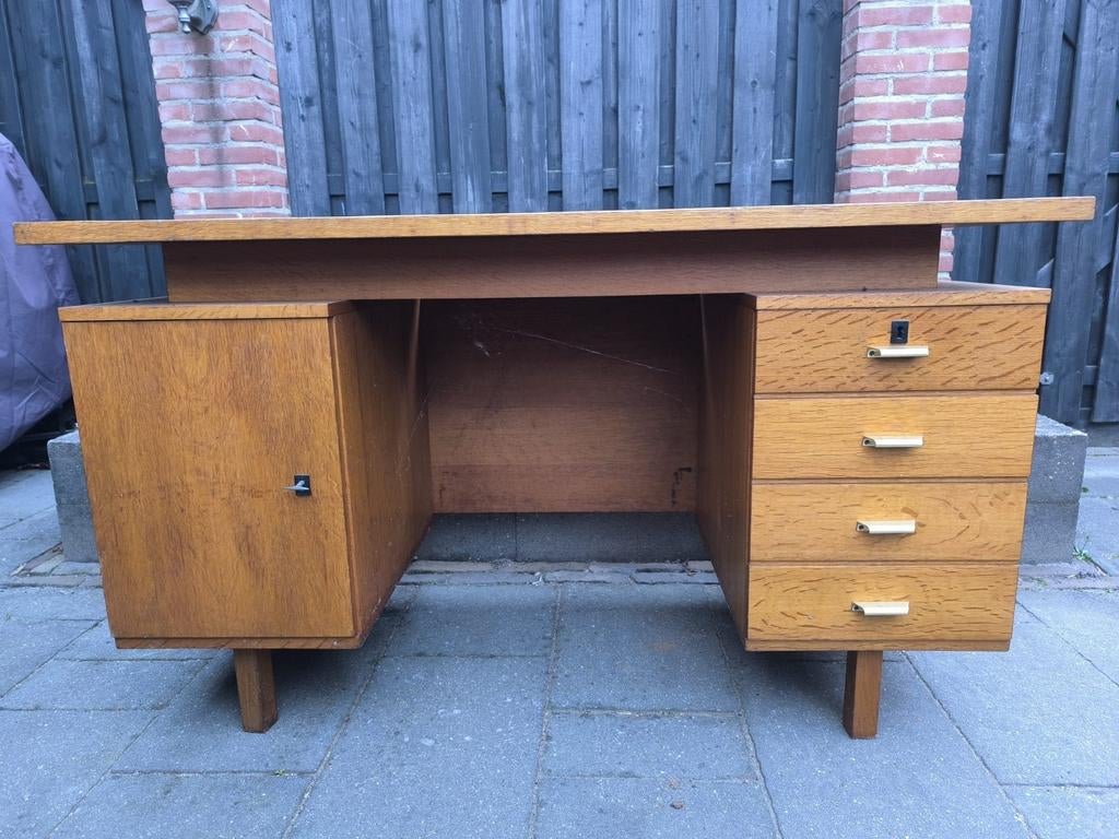 Prachtig bureau, Huis en Inrichting, Bureaus, Gebruikt, Hout, Ophalen of Verzenden, Bureau-kast combinatie