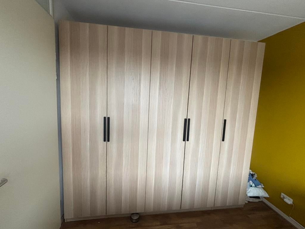 Nette pax kledingkast, 250 cm breed, Huis en Inrichting, Kasten | Kledingkasten, Overige materialen, 200 cm of meer, Zo goed als nieuw