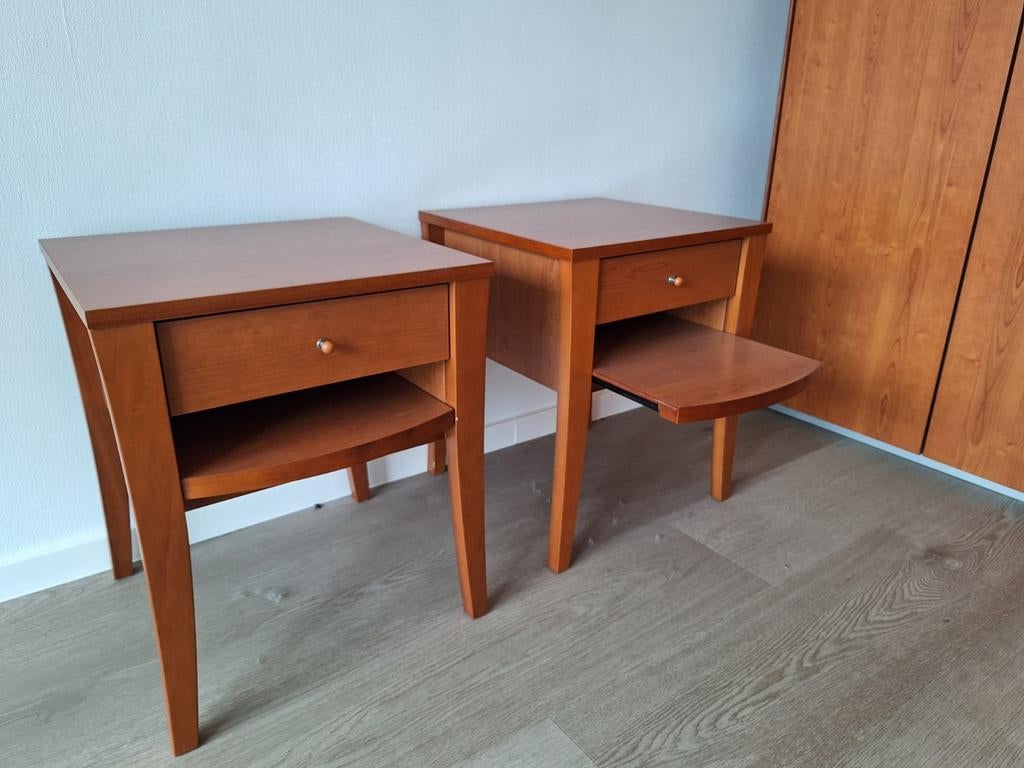 2 nachtkastjes, kersenkleurig, Ophalen, Minder dan 50 cm, Gebruikt, Klassiek