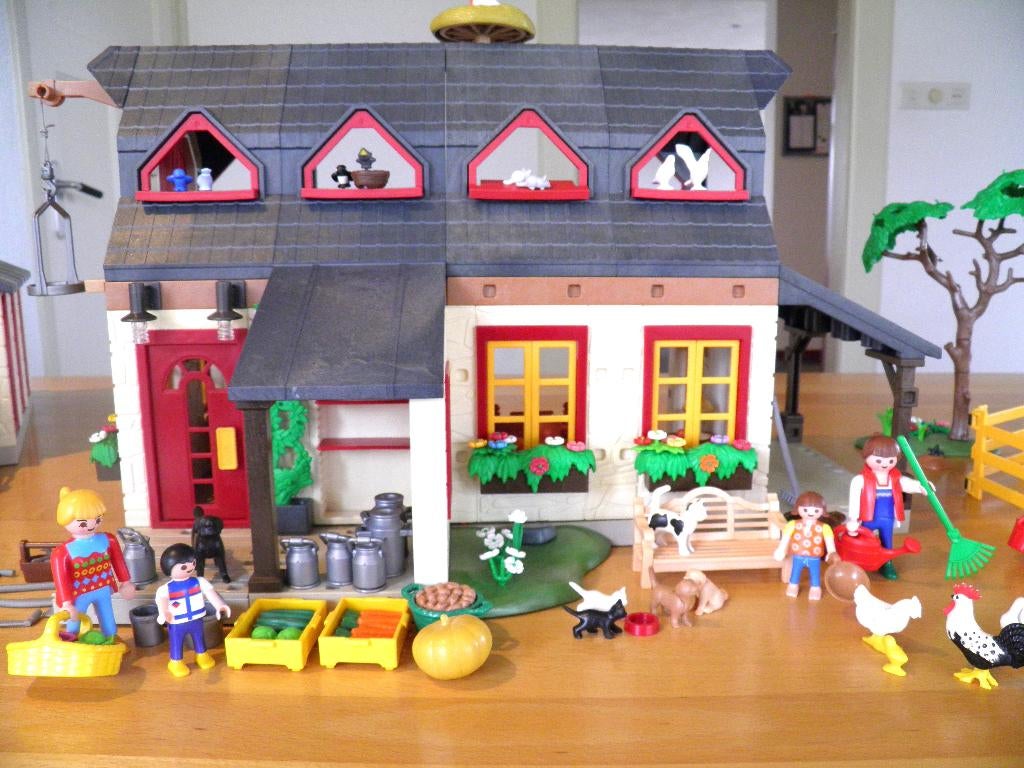 Playmobil boerderij ,schuur en werkvoertuigen. Mooi., Ophalen of Verzenden, Zo goed als nieuw