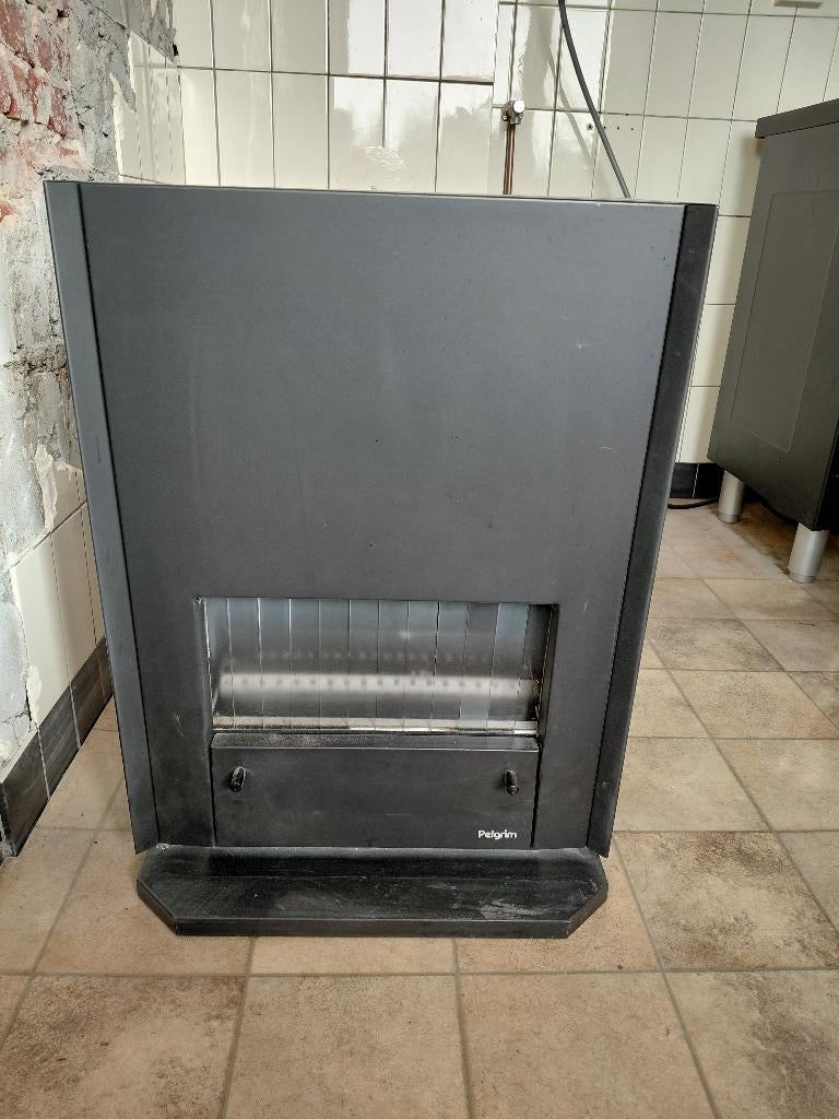 Pelgrim gaskachel, Huis en Inrichting, Ophalen, Gebruikt, Vrijstaande haard, Gashaard