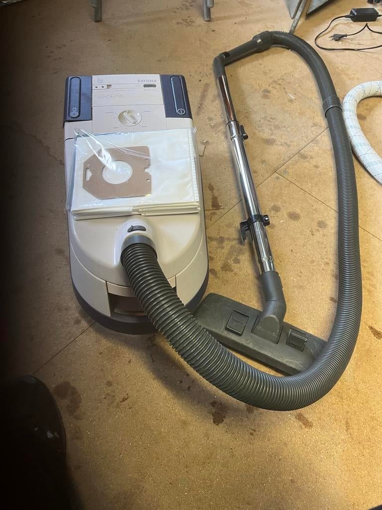 Philips TC 622 Turbo Silence Stofzuiger met extra's, Witgoed en Apparatuur, Stofzuigers, Gebruikt, Stofzuiger, Minder dan 1200 watt