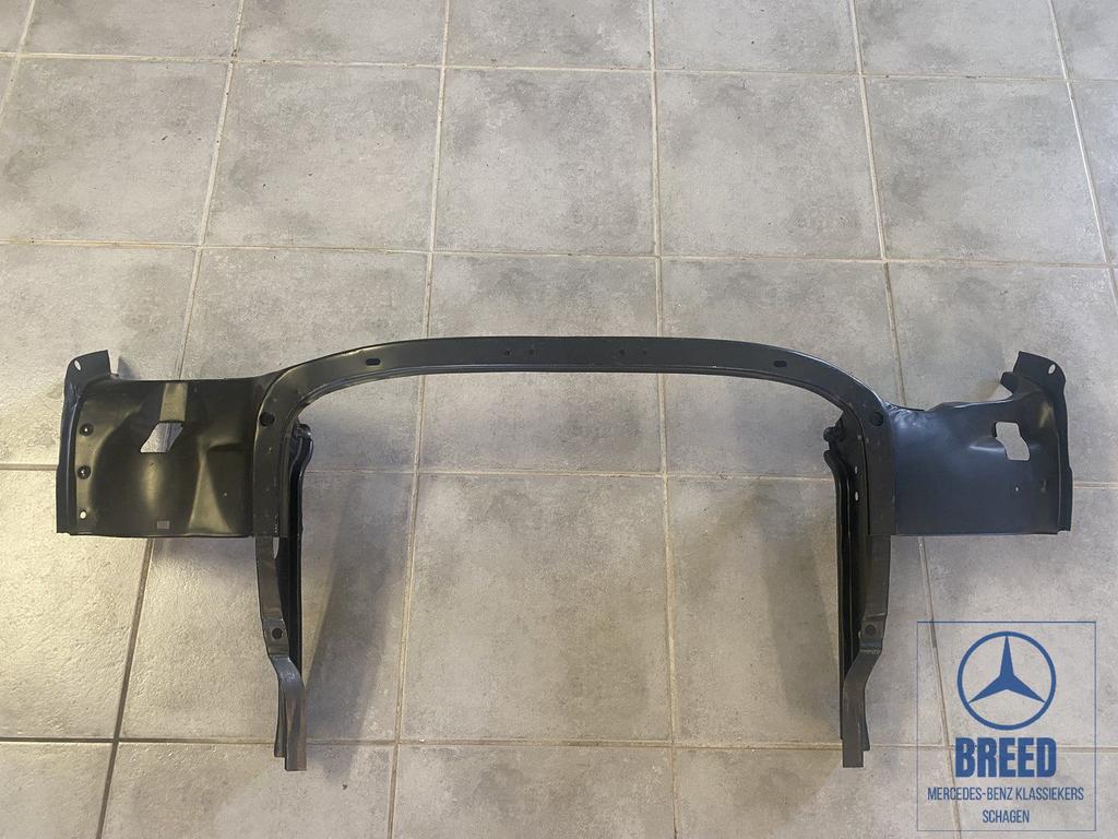 NOS voorkop / voorfront voor Mercedes-Benz W114 W115 /8, Auto-onderdelen, -, Nieuw, Ophalen of Verzenden, Bumper