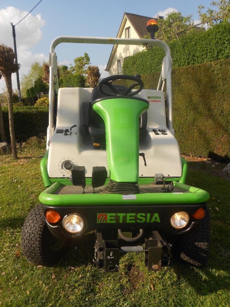 zitmaaier/tondeuse Etesia hydro 124 DIESEL 720 draaiuren, Gebruikt, 120 cm of meer, Opvangbak, Ophalen
