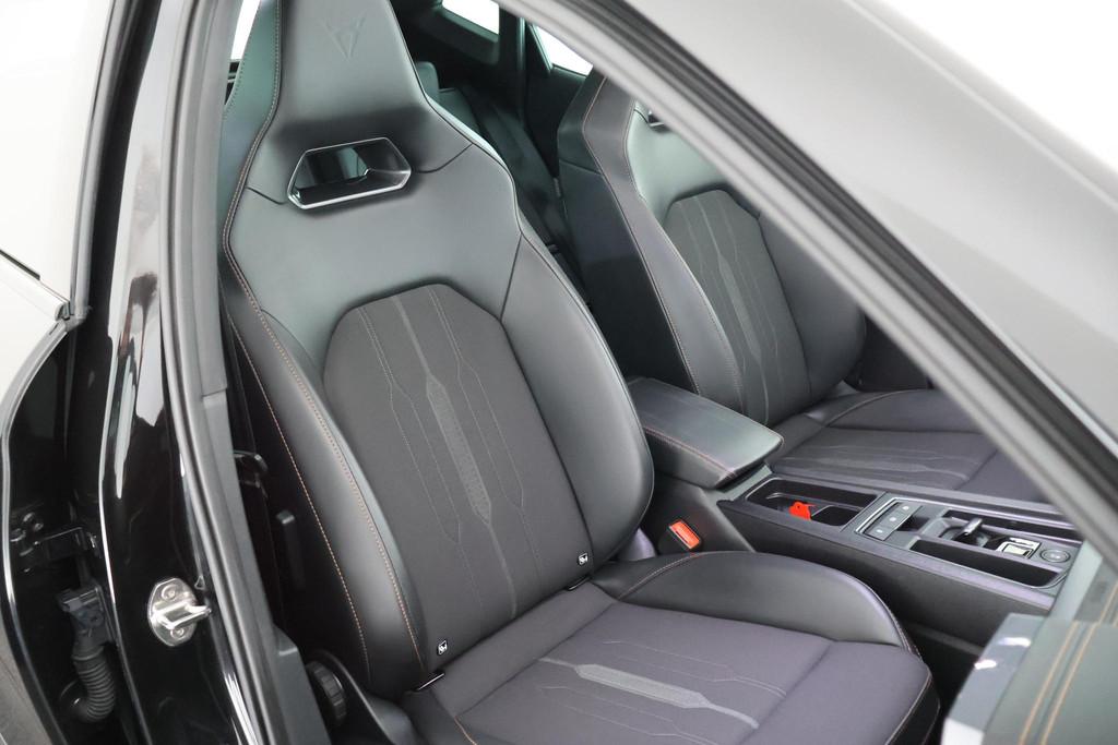 CUPRA Formentor 1.4 e-Hybrid 245pk VZ Performance Panoramada, Stof, Gebruikt, 4 cilinders, Formentor