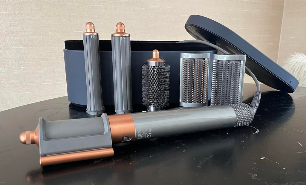 Dyson Airwrap compleet met opzetstukken en opbergdoos, Ophalen of Verzenden, Gebruikt, Krultang of Stijltang