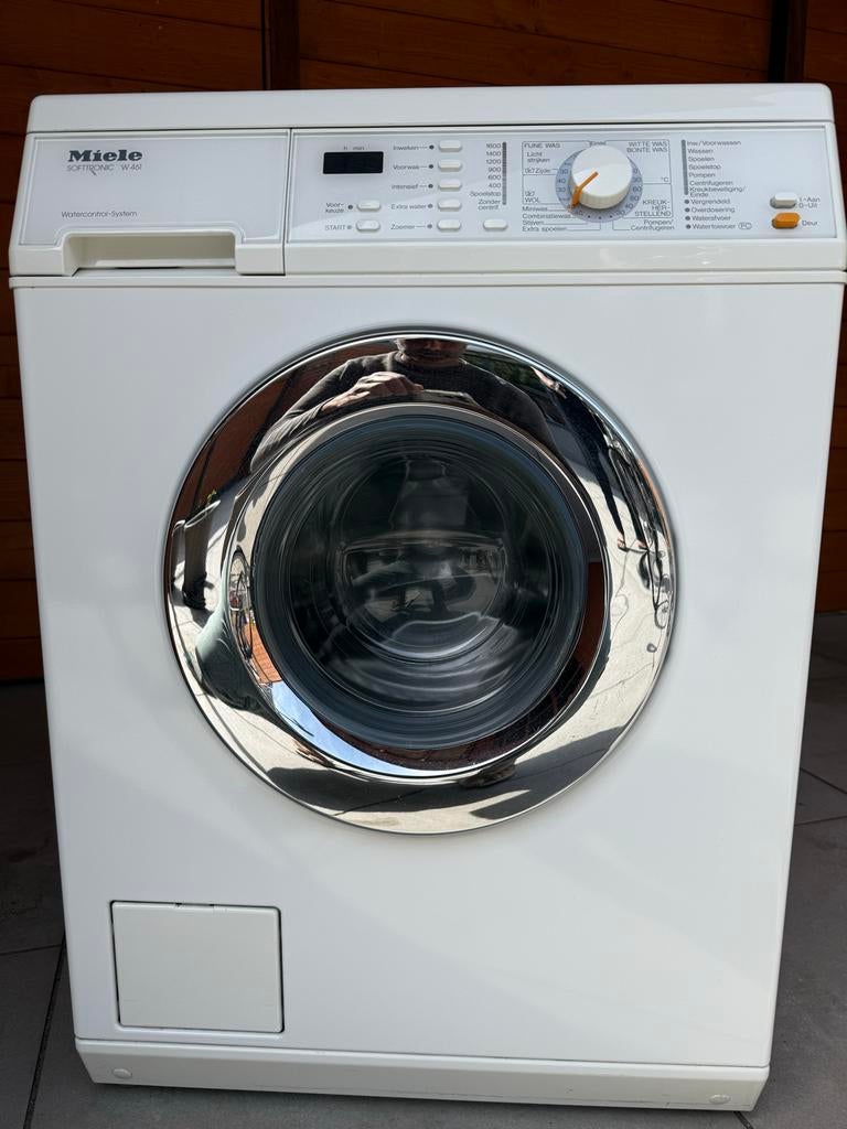 Miele Softtronic W 461 Wasmachine, Ophalen, 1200 tot 1600 toeren, Gebruikt, 4 tot 6 kg