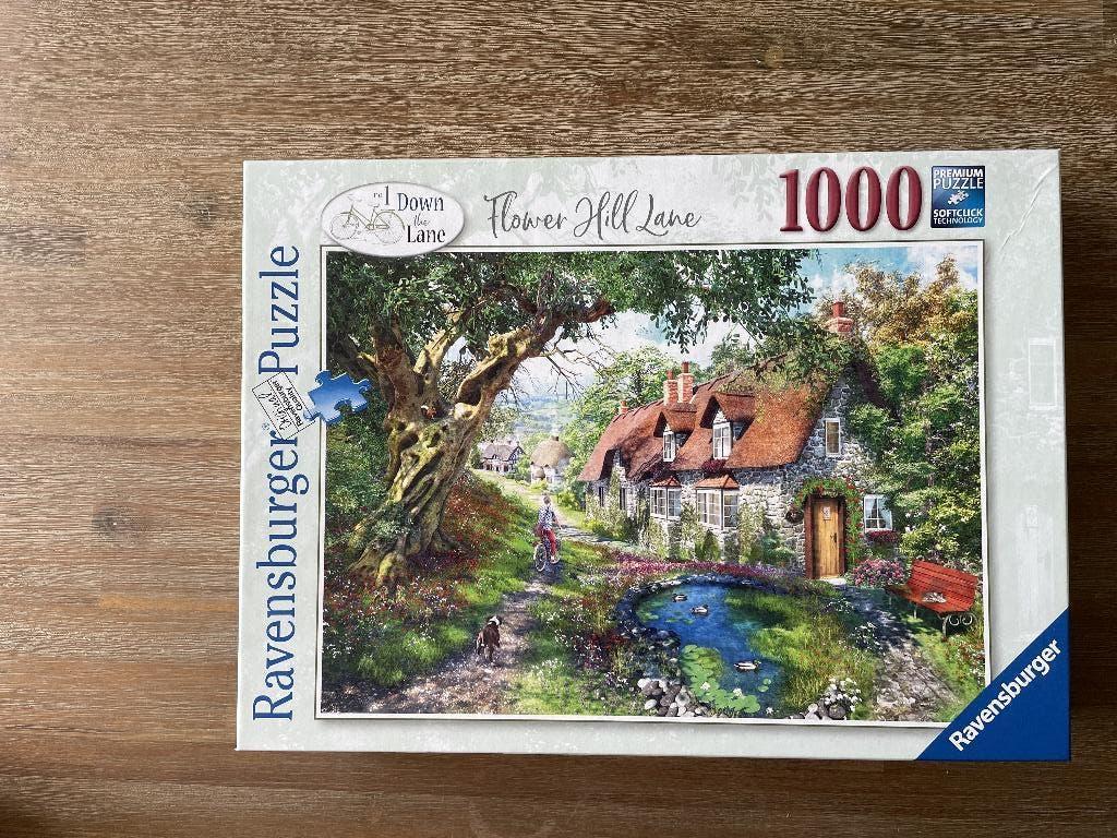 Puzzel no1 Down the Lane - Flower Hill Lane 1000 stukjes, Ophalen of Verzenden, 500 t/m 1500 stukjes, Zo goed als nieuw, Legpuzzel