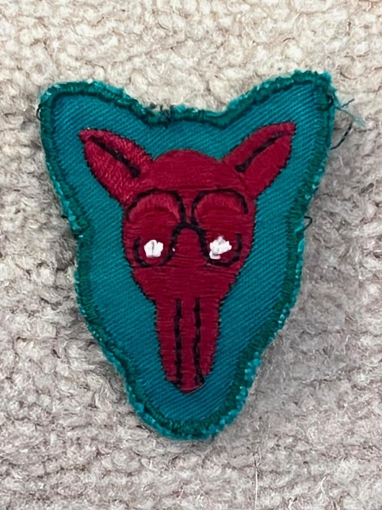 Scouting - badge - installatie insigne welpen, Ophalen of Verzenden, Zo goed als nieuw, Embleem, Speld of Insigne