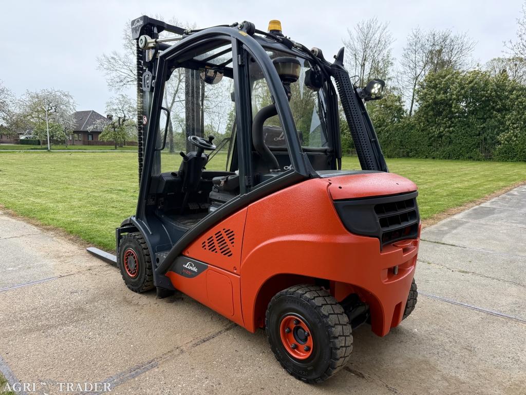 Linde 2.5 tonner diesel heftruck  BJ 2014 + sideshift, Info@vanbeurdenheftrucks.nl, Linde, Diesel, Heftruck
