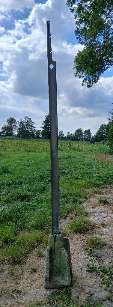 staanders hekwerk, Ophalen, Gebruikt, IJzer