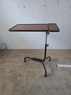 Handige bedtafel, Gebruikt, 55 tot 75 cm, Modern, Rechthoekig