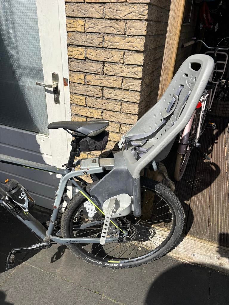GMG YEPP Fietsstoeltje voor fietsen zonder bagagedrager, Fietsen en Brommers, Fietsaccessoires | Fietsstoeltjes, 15 t/m 25 kg