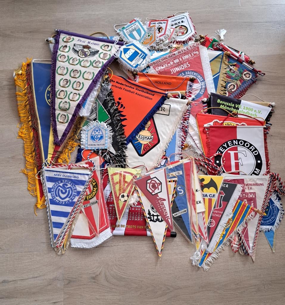 voetbal vaantjes, Ophalen of Verzenden, Gebruikt, Overige binnenlandse clubs