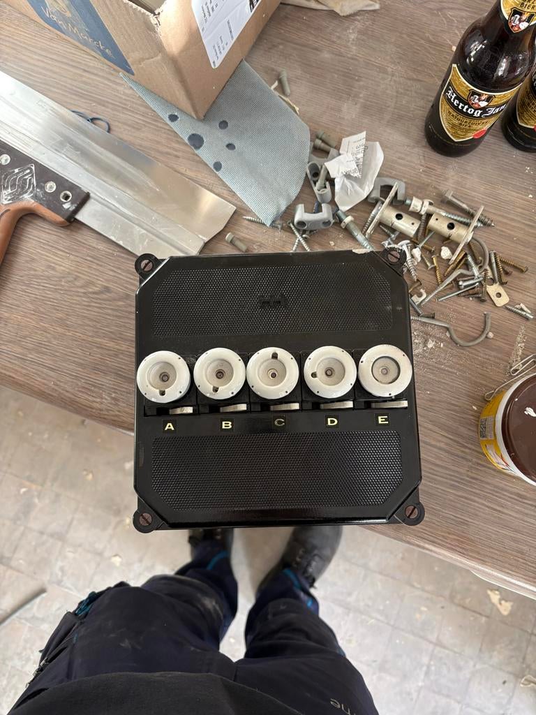 Oude Holtec stoppenkast - Degelijk en functioneel, Ophalen, Gebruikt, Overige typen