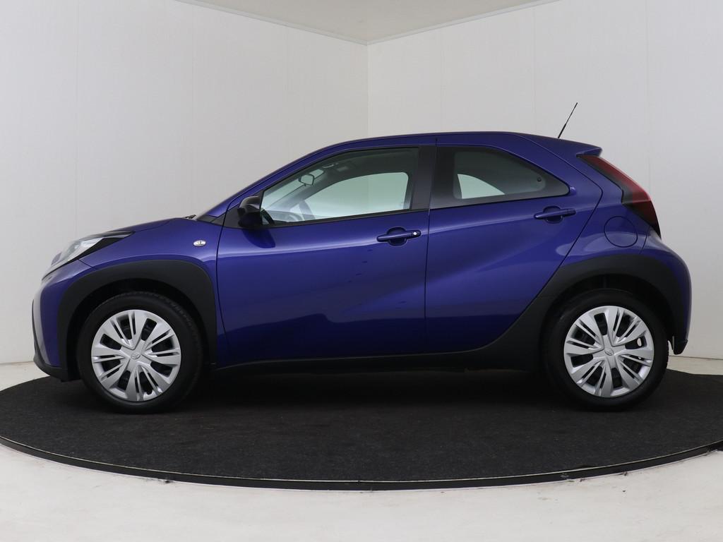 Toyota Aygo X 1.0 VVT-i MT Play | BTW Voertuig | Achteruitri, Auto's, Toyota, 12 maanden, Stof, 920 kg, Origineel Nederlands