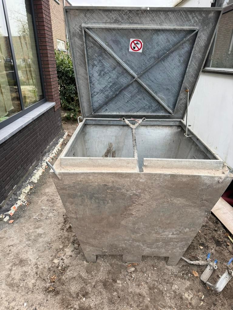 Bouw waterput, Doe-het-zelf en Verbouw, Ophalen, Zo goed als nieuw