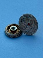 Vintage reversspeld met pelikaan en rood kruis, Overige materialen, Gebruikt, Minder dan 4 cm, Ophalen of Verzenden