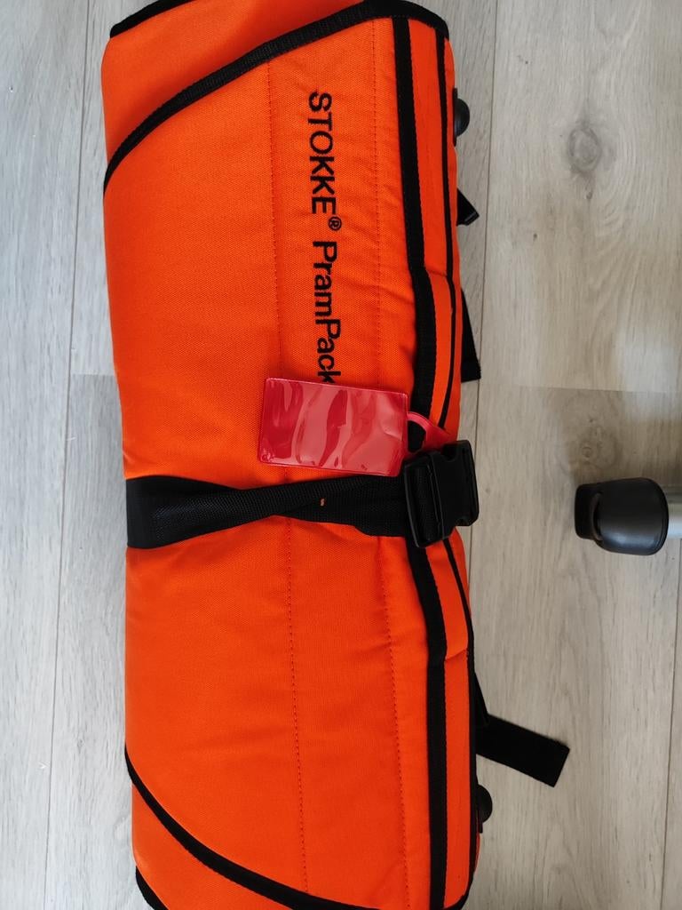 Kinderwagen für das Flugzeug richtig verpacken – So geht’s