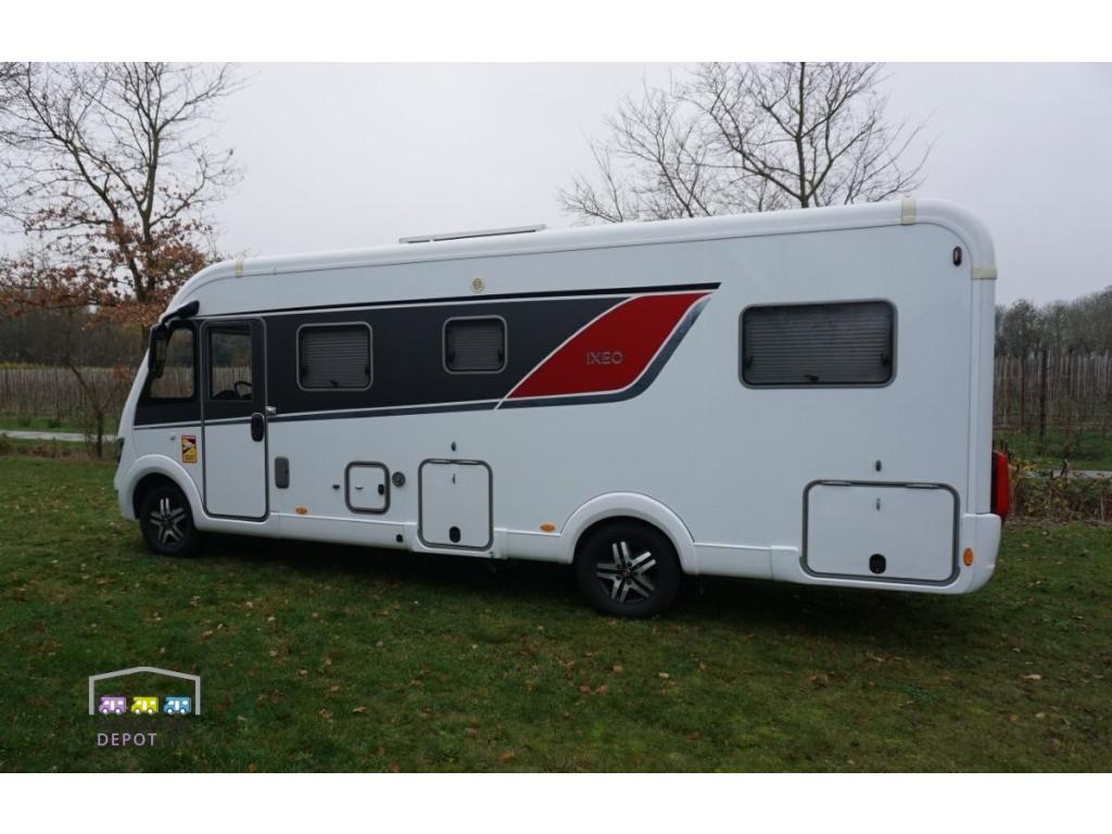 Bürstner Ixeo 744 met 9 traps automaat euro 6, Caravans en Kamperen, Campers, Startonderbreker, Luifel, Afzuigkap, Bedrijf