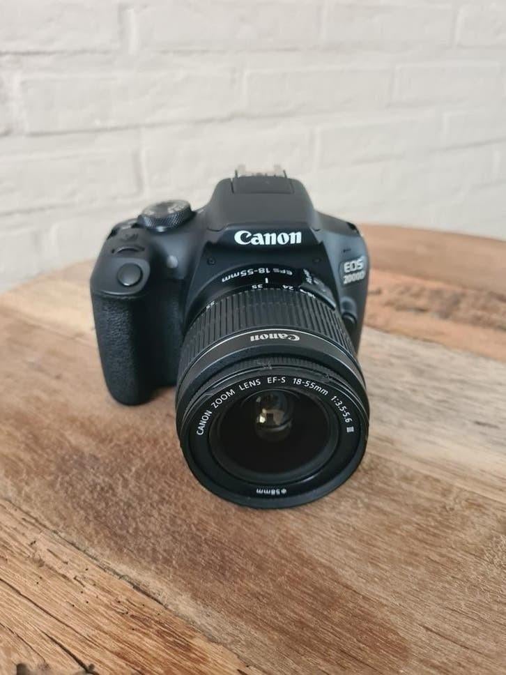 Canon 2000D + 18-55MM Lens, Canon, Ophalen of Verzenden, Zo goed als nieuw, 8 keer of meer