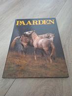 Angela Sayer - Paarden, Angela Sayer, Ophalen of Verzenden, Zo goed als nieuw, Paarden of Pony's