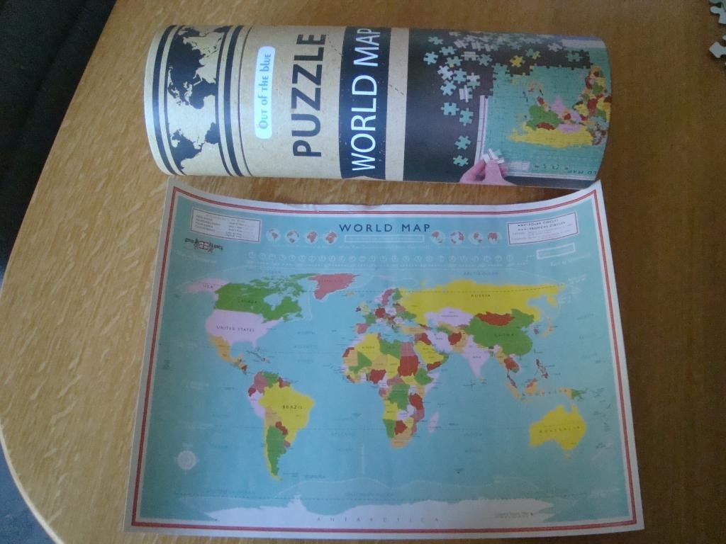 Wereld puzzel 300 stukjes, Hobby en Vrije tijd, Ophalen of Verzenden, Minder dan 500 stukjes, Nieuw, Legpuzzel