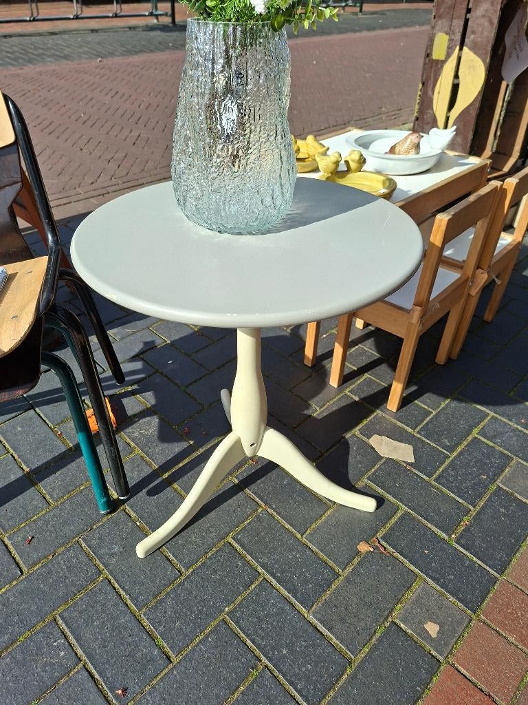 Ronde wijntafel / bijzettafel wit/grijs, Huis en Inrichting, Tafels | Bijzettafels, 45 tot 60 cm, Minder dan 55 cm, Gebruikt, Rond