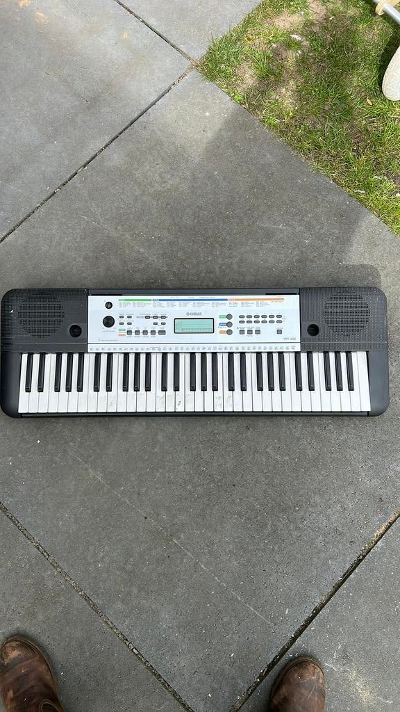 Yamaha YPT-255, Muziek en Instrumenten, Keyboards, Ophalen of Verzenden, Zo goed als nieuw, 61 toetsen, Yamaha