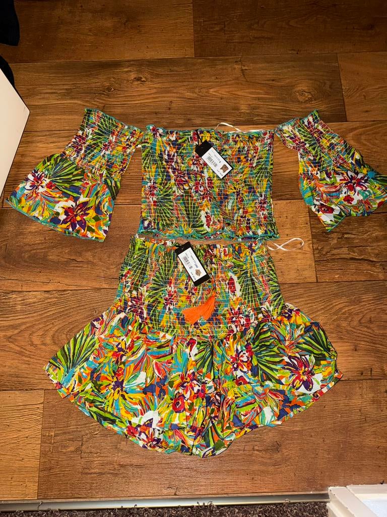 Dames nieuwe kleurrijke set, Kleding | Dames, Jumpsuits, Ophalen of Verzenden, Zo goed als nieuw, Maat 38/40 (M)