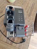 Nespresso De'Longhi koffiemachine met capsulehouder, Gebruikt, Koffiemachine, Ophalen of Verzenden, 1 kopje