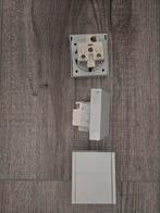 Mini inbouw 230 v wandcontactdoos voor camper/caravan., Doe-het-zelf en Verbouw, Elektra en Kabels, Ophalen of Verzenden, Stopcontact